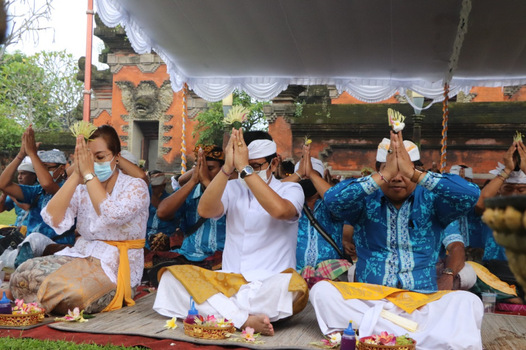 HUT Ke-16 Federasi Serikat Pekerja Bali